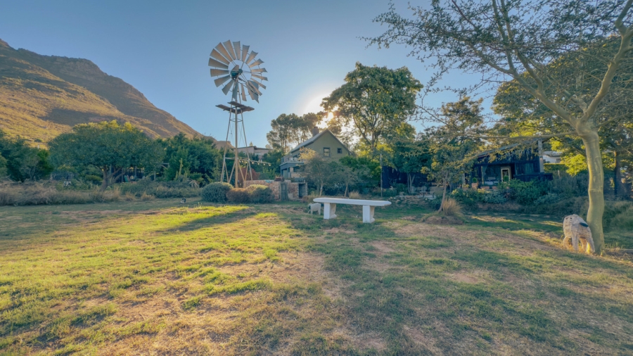 2 Bedroom Property for Sale in Ongegund Village Western Cape